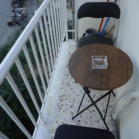 Original House Apartment Larissa Bagian luar foto